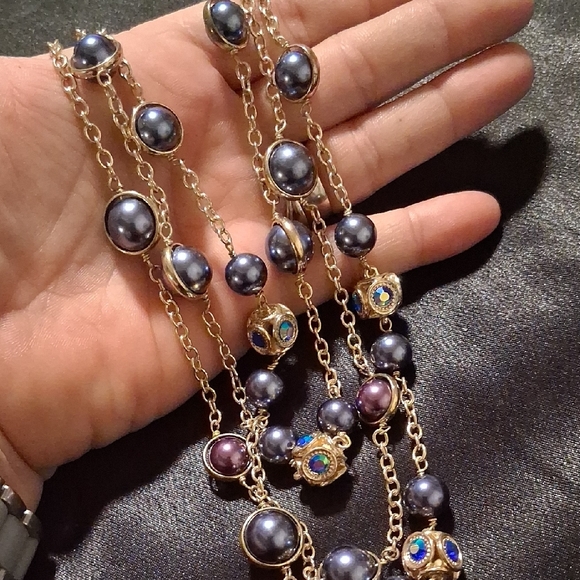 Coldwater Creek Gold and Black Multi-Strand Necklace - Picture 6 of 12